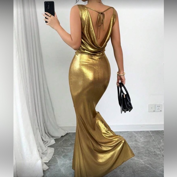Elegant Gold Evening Gown - Picture 6 of 8